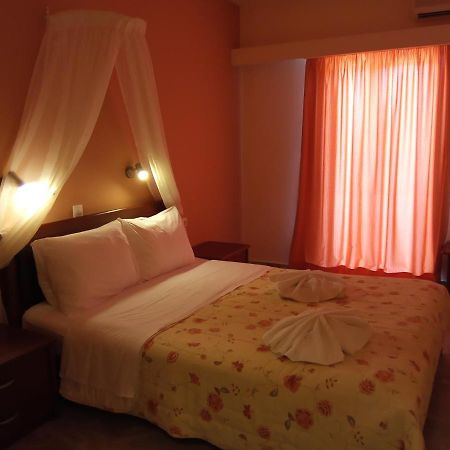 Malou Apartments Kato Daratso Luaran gambar