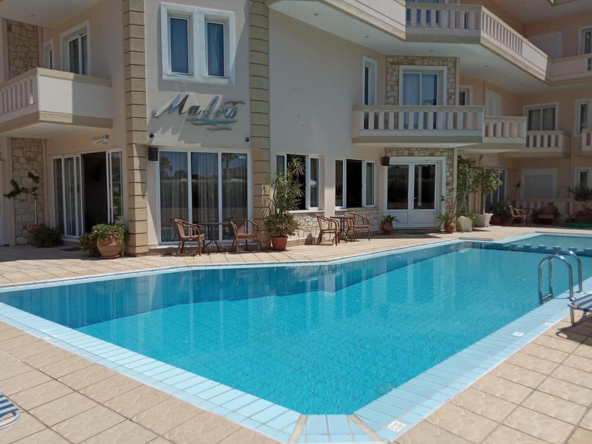 Malou Apartments Kato Daratso Luaran gambar