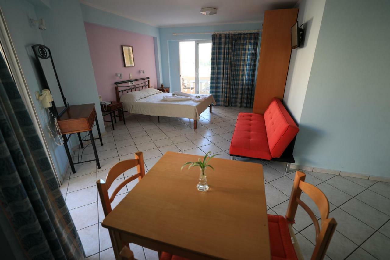 Malou Apartments Kato Daratso Luaran gambar