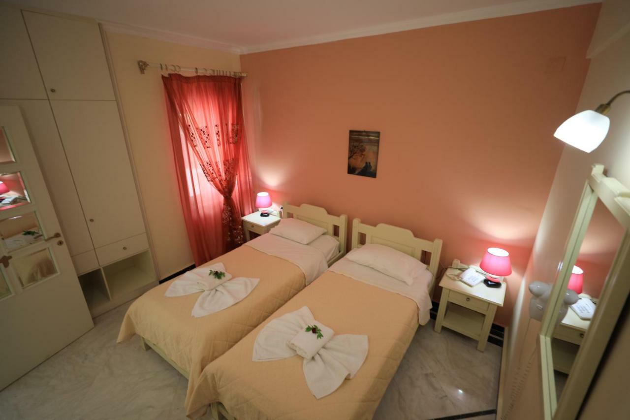 Malou Apartments Kato Daratso Luaran gambar